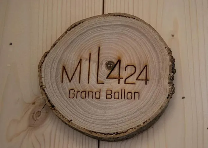 Refuge Mil100 Βίλα